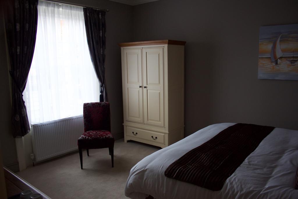 The Clyffe Hotel Lowestoft Room photo